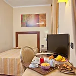 Otel For 4*