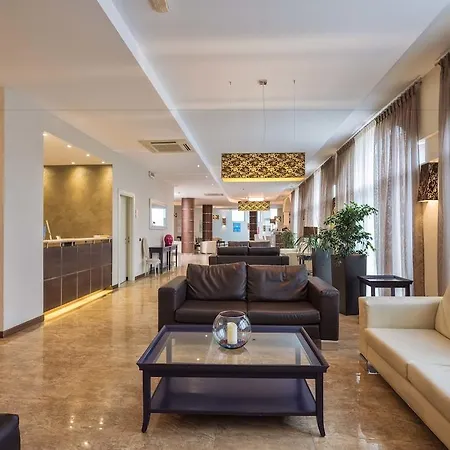Hotell For