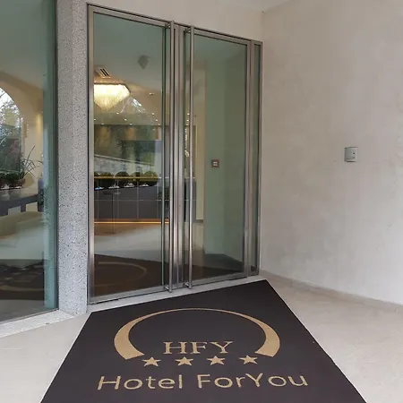 Ξενοδοχείο For Όλμπια