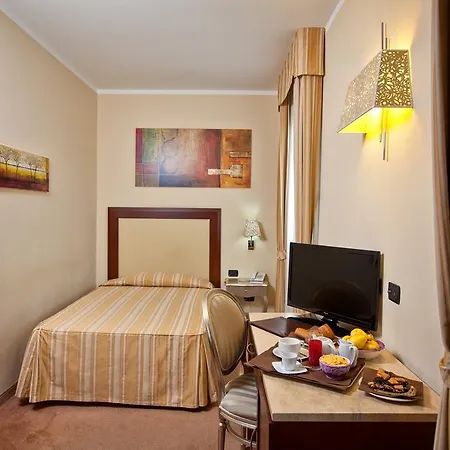 Ξενοδοχείο For 4*